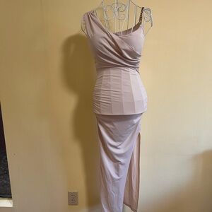 Elegant Blush Pink One-Shoulder Dress